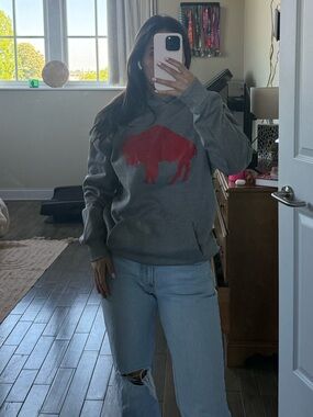 Medium Gray Women’s Buffalo Bills Hoodie with Red Standing Buffalo